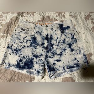Rock revival shorts